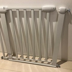 ベビーゲート  