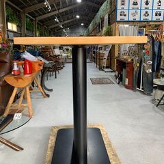 B20★カウンターテーブル★ハイテーブル バーテーブル W121cm H95cm フック付き オシャレ ダイニング 飲食店 の画像