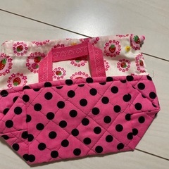 ハンドメイド 巾着袋 弁当袋　いちご&水玉柄の画像