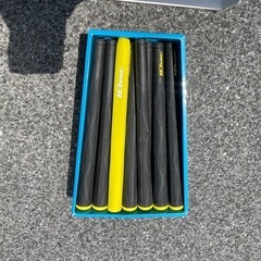 新品IOMICゴルフ用グリップ13本セットの画像