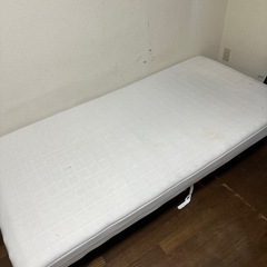 シングルサイズ　マットレス　足組み付き