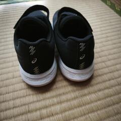 ☆美品☆asicsジュニアシューズの画像