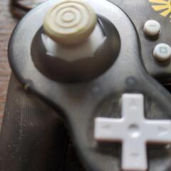 ゲームキューブコントローラーの画像