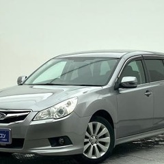４WDの車両✨　　スバル　レガシィーツーリングワゴンの画像