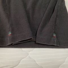 MILANO VIOLA メンズ VネックTシャツ Lサイズ ロゴ刺繍入りの画像