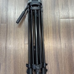 リーベック　三脚