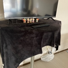 【オシャレ＆シンプル】ガラスのバーテーブルとバーチェア（値下げしました）の画像