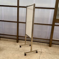 直接引き取り5%OFF コクヨ 案内看板 美品 幅500×奥行き450×高さ1400 mm　ホワイトボード 店舗用品 事務用品 オフィス 公共施設 中古　503124の画像