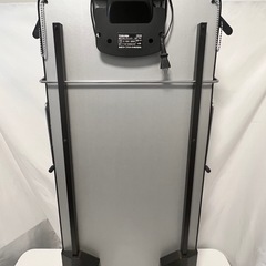 TOSHIBA ズボンプレッサー スタンド型 ブラックの画像