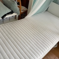 IKEA シングルベッド白