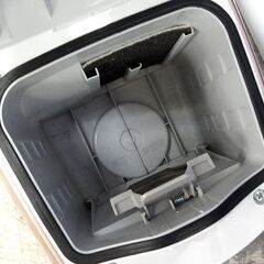 アイリスオーヤマ 軽量紙パッククリーナー タービンヘッド 紙パック式掃除機 2021年製 IC-BTA4-P 札幌市北区屯田の画像