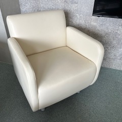 おしゃれなシングルソファ