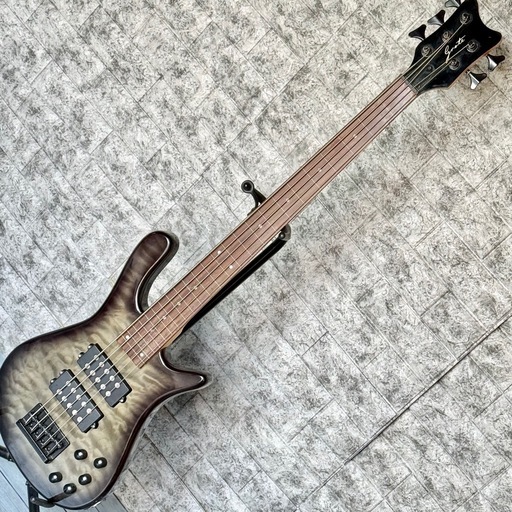 grote 5弦アクティブベース フレットレス