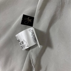 Aga アーガ レディース服　サテンシャツ 9号 の画像