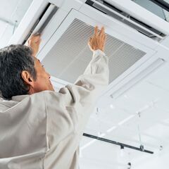 【正社員】リフォーム職人／ベテランの力をください！週休3日で楽しむ定年生活☆手当充実の画像