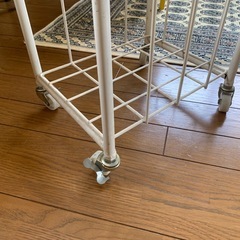 マガジンラックA4　の画像