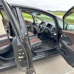 ★ホンダフィットシャトルハイブリッド★純正ナビ★ユーザー買取車★車検２年付き★スマートキーの画像
