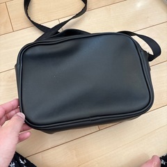 女性用カバンの画像