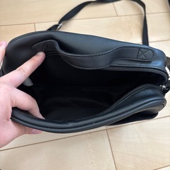 女性用カバンの画像