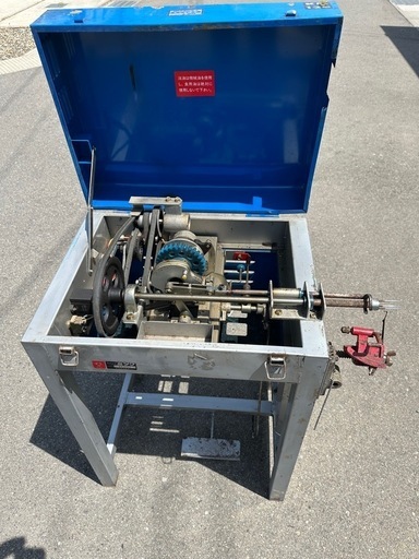 ミツワ MITUWA 果実皮むき機 KM12型 電動皮剥き機 柿 果物 MITSUWA / ミツワ果実皮むき機 Model KM12型電動皮剥き機柿果物 機会