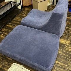 【中古品】NITORI ニトリ 積み重ねできるリラックスソファ コーデュロイ （NV） ローソファー 1人掛け L字  生活家具の画像