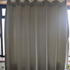 グレー　ニトリカーテンセット（取付フック付き）
