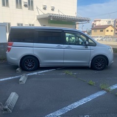 取引中 ETC付き2010年式ステップワゴン🚙サマー・スタッドレス付きの画像