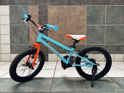 よつばサイクル　16インチ　補助輪パーツ付き　グリップのみ新品