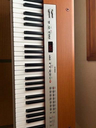 ヤマハ電子ピアノ P-102S