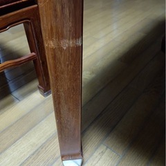 アンティークダイニングテーブル(花梨の木)の画像