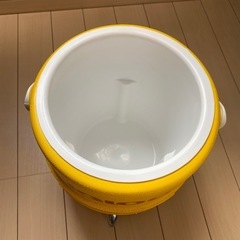 IGLOO 2ガロン　ウォータージャグ　カスタム済みの画像