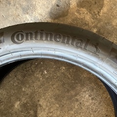 1本のみ　Continental 225/45R19  2018年製　夏タイヤの画像