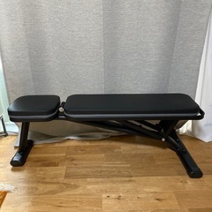 リーディングエッジ　インクラインベンチ