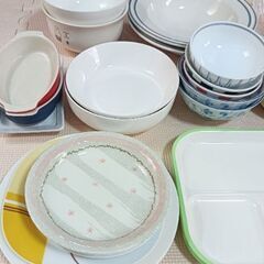 食器等々　38個の画像