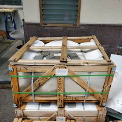 土日引き取り対応可　天然黒系御影石　ピンコロ　DIYで庭を豪華に♪の画像