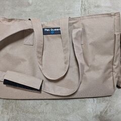 PETキャリーバックの画像