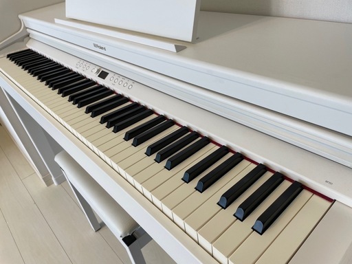 ローランド 電子ピアノRP701ホワイト
