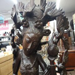 木彫りのオブジェ 東南アジア 女神？ モノ市場安城店 142の画像