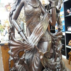 木彫りのオブジェ 東南アジア 女神？ モノ市場安城店 142の画像