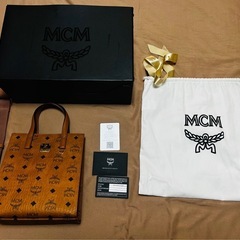 MCM ショルダーバッグ トートバッグ 
新品未使用品