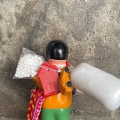 28　願いを叶えるちょび髭エケコ人形の画像