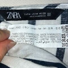 ZARAのリネンショート丈ジャケットの画像