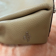 COACH ショルダーバッグ ベージュ オフィスバッグ クロスボディバッグの画像