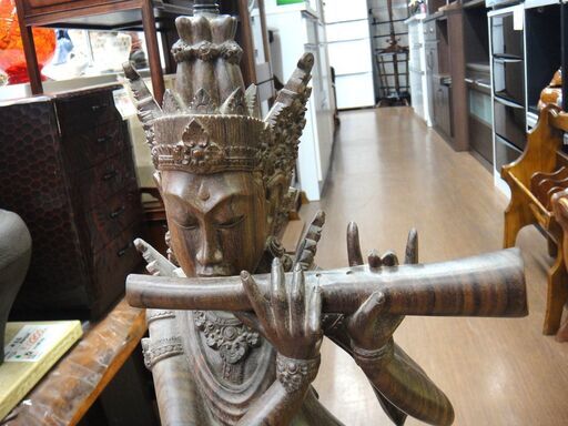 東南アジア大きな木彫り置物