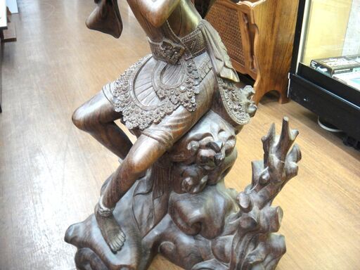 木彫りのオブジェ 東南アジア 神？ モノ市場安城店 142