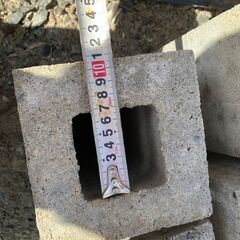 39：独立基礎　基礎ブロック　フェンス他　高さ30cm　1個当たりの値段ですの画像