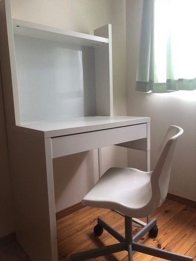 IKEAの机