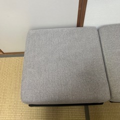 グレー ファブリック カウチソファ マジックテープ付き の画像