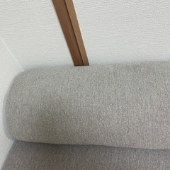 グレー ファブリック カウチソファ マジックテープ付き の画像