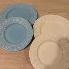 WEDGWOOD 青 クリーム色 皿 4枚セット